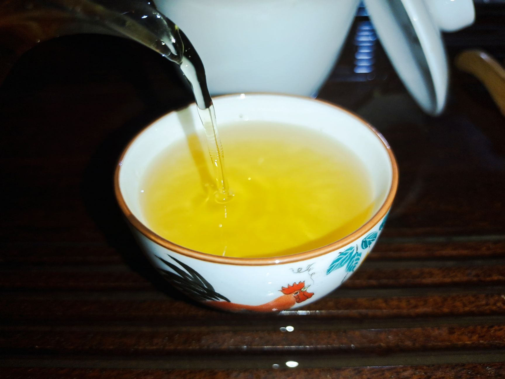  古树普洱月光白