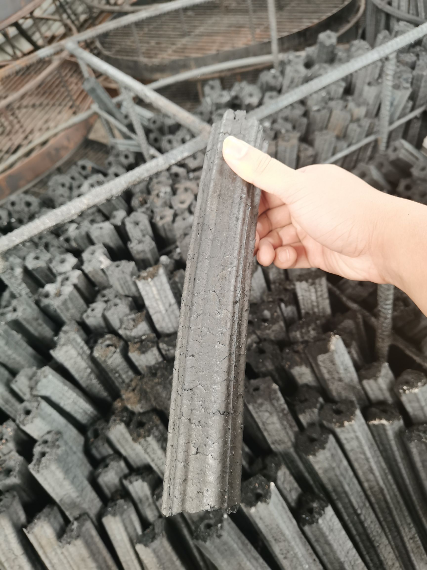 机制炭  北海市万顺机制木炭有限公司