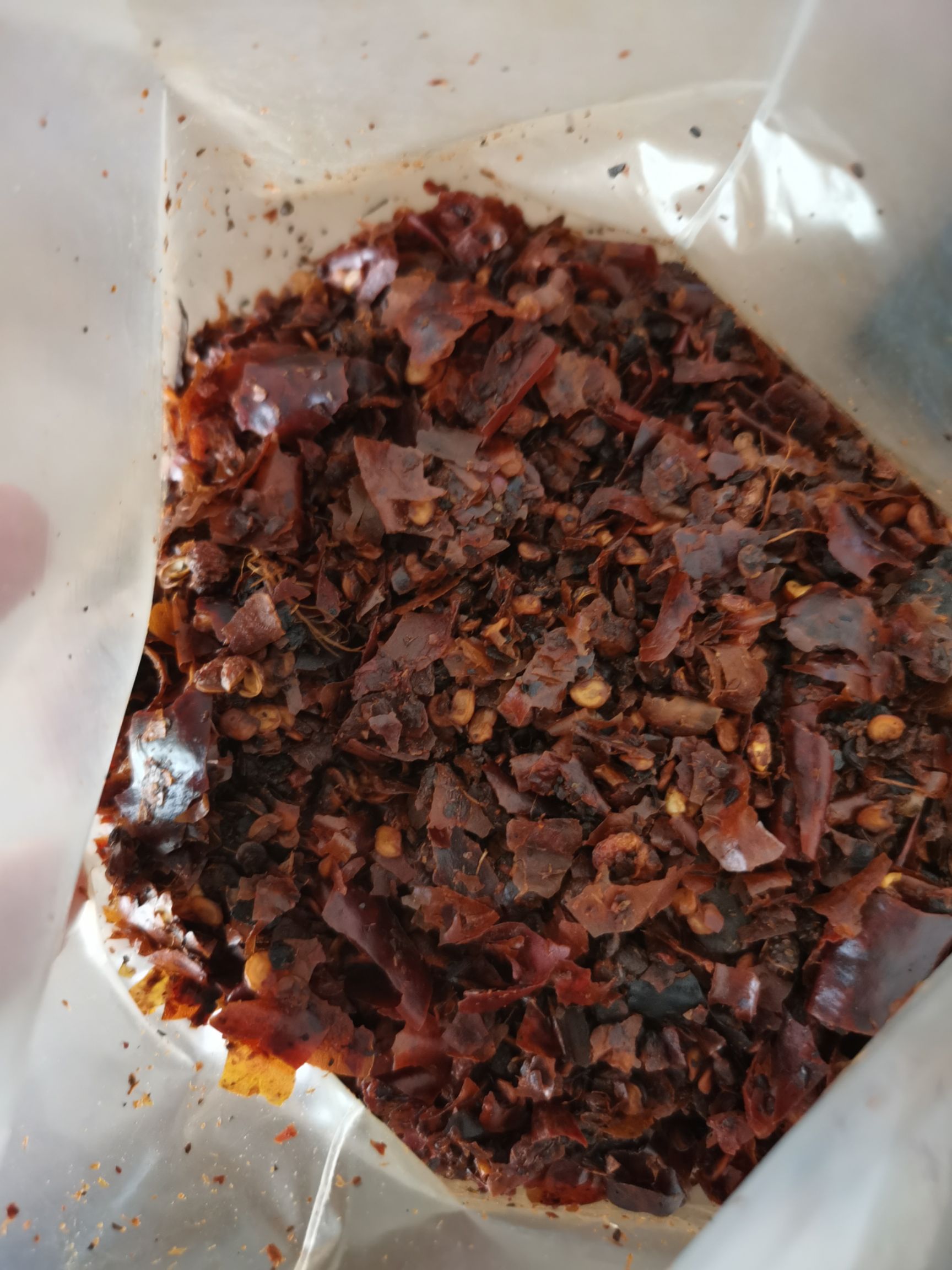 辣椒油渣价格优惠，蛋白15.脂肪18—25，现货