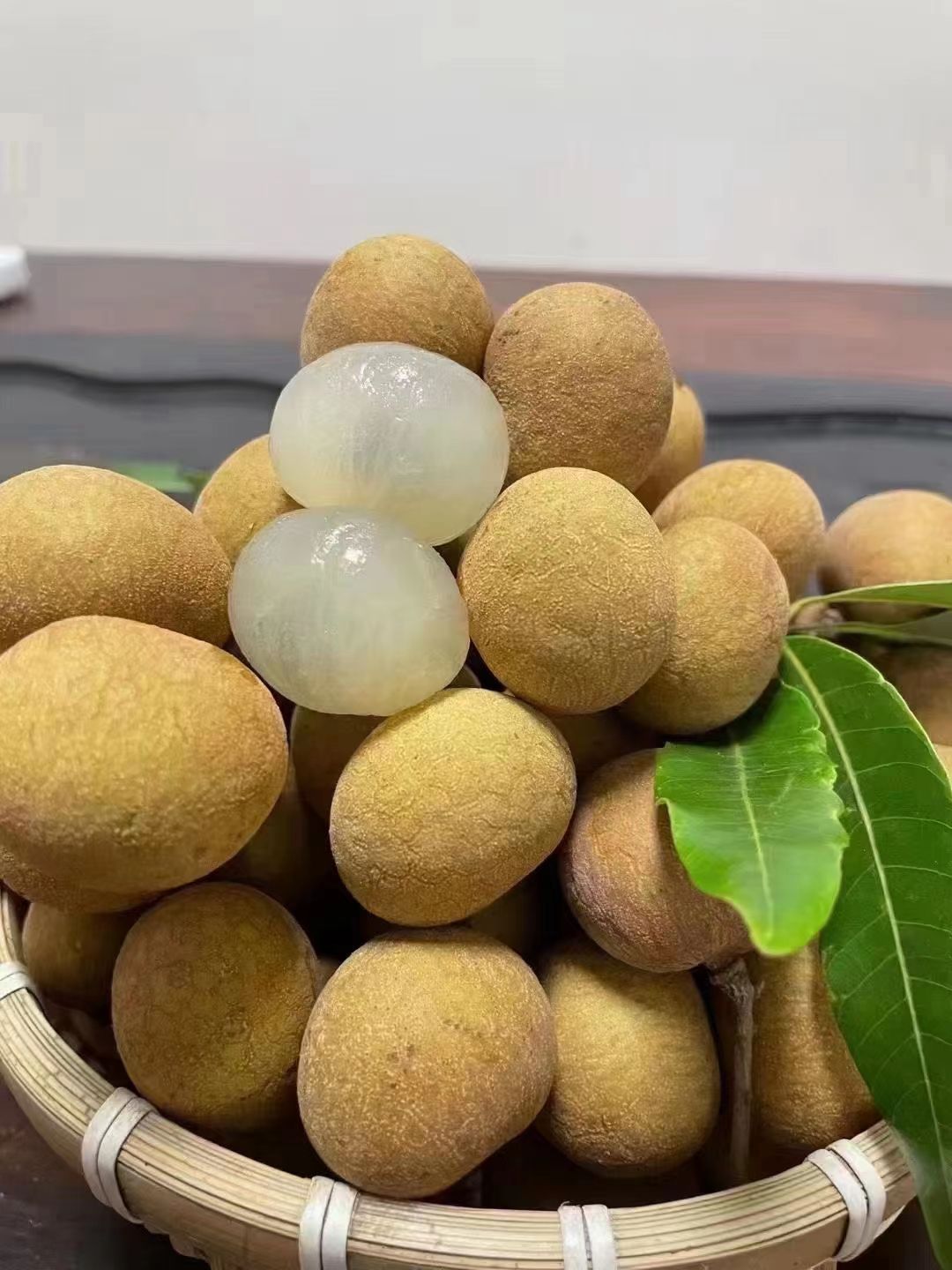 高州市水库区特产 各种应季水果！品种储良龙眼新鲜采摘全国包邮