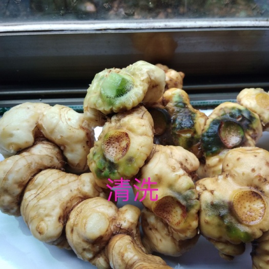 三江县黄精，九蒸九晒，古法制作，原汁原味。产品制作中22日上市