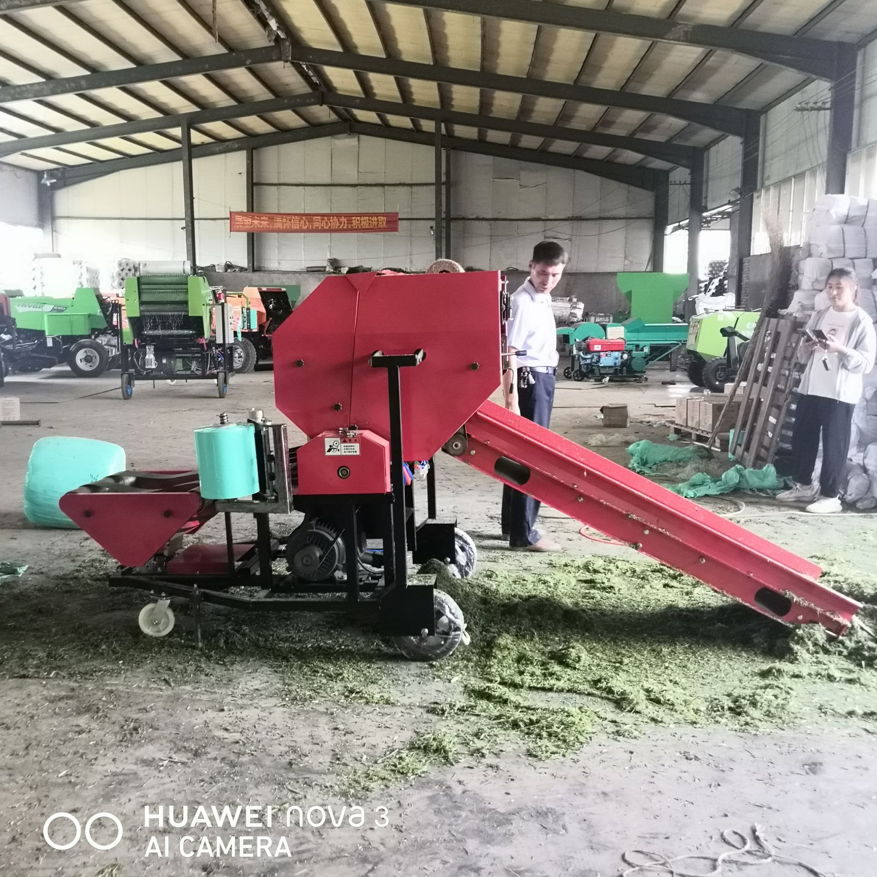 全自动打捆包膜一体机，青储打捆包膜机，养殖场青储饲料包膜机