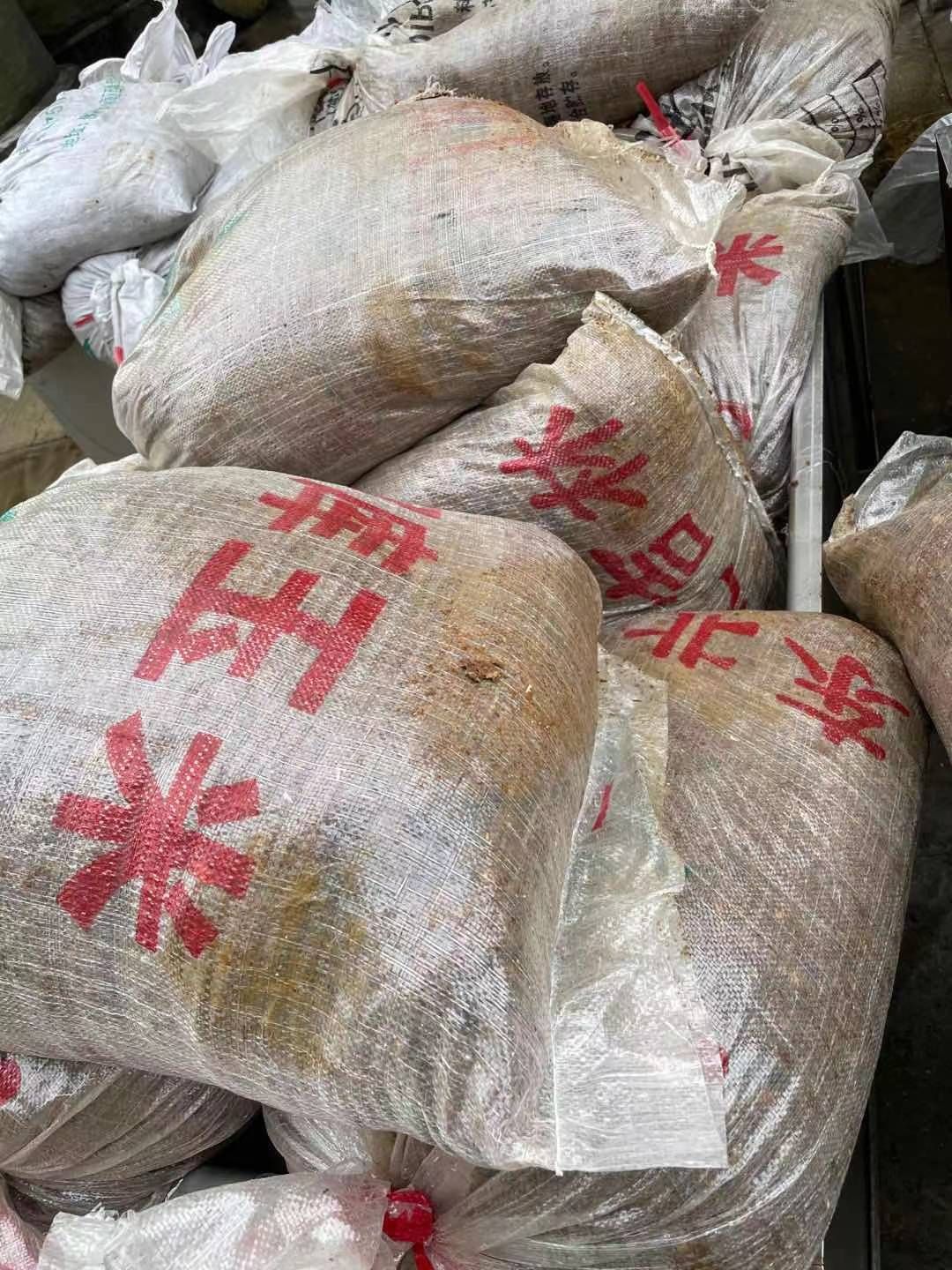 广东酱油渣，鸡鸭猪牛增肥好饲料!