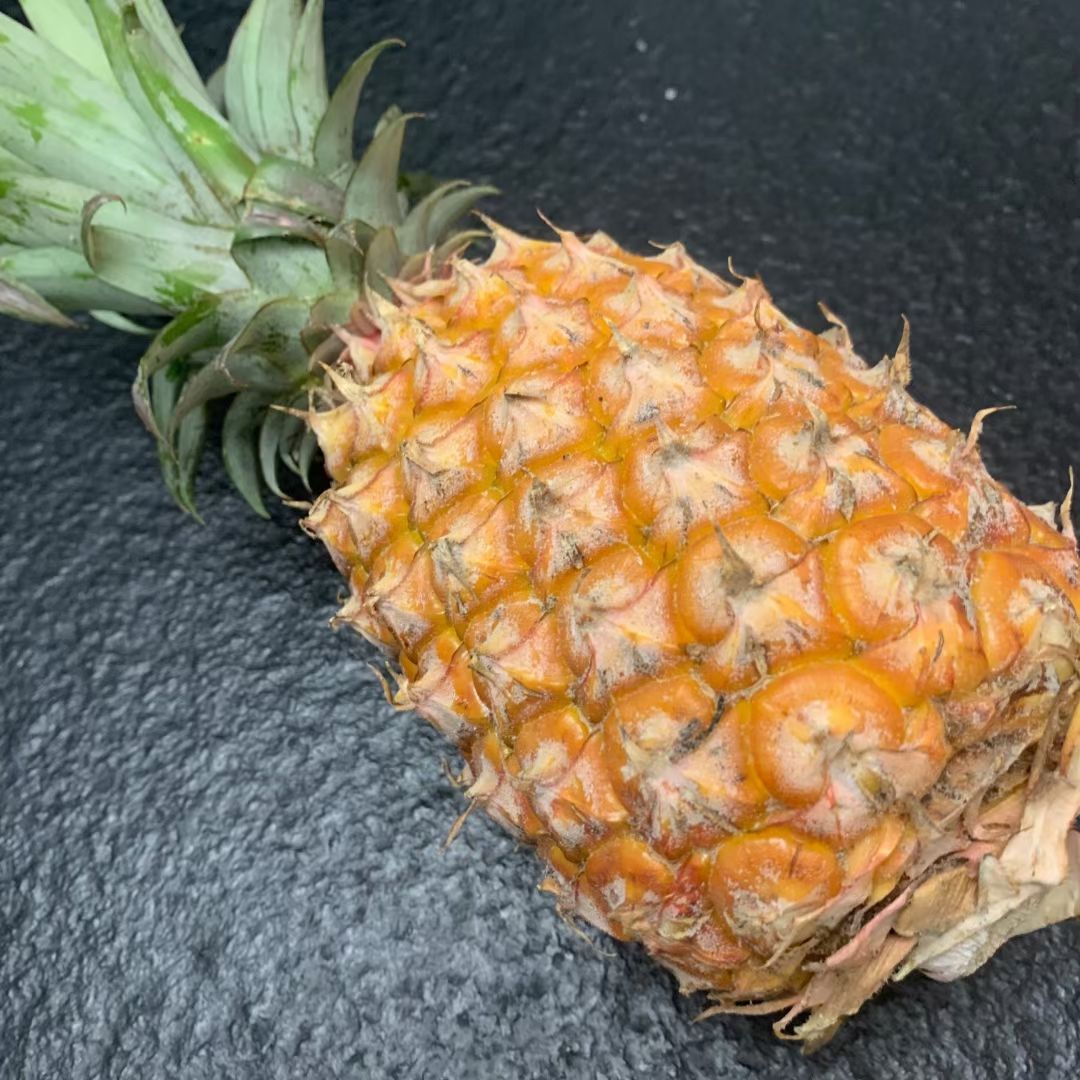 金钻凤梨全年供货批发手撕菠萝暴甜