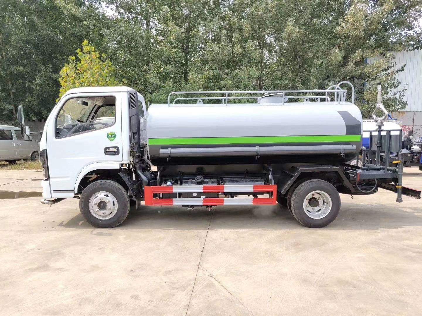  三轮洒水车电动洒水车小型洒水车国六洒水车