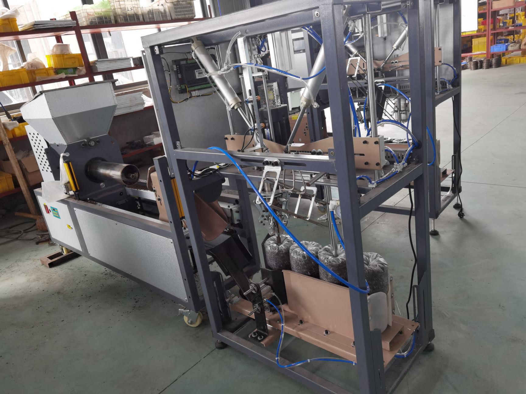 香菇装扎一体机 装袋窝口一体机