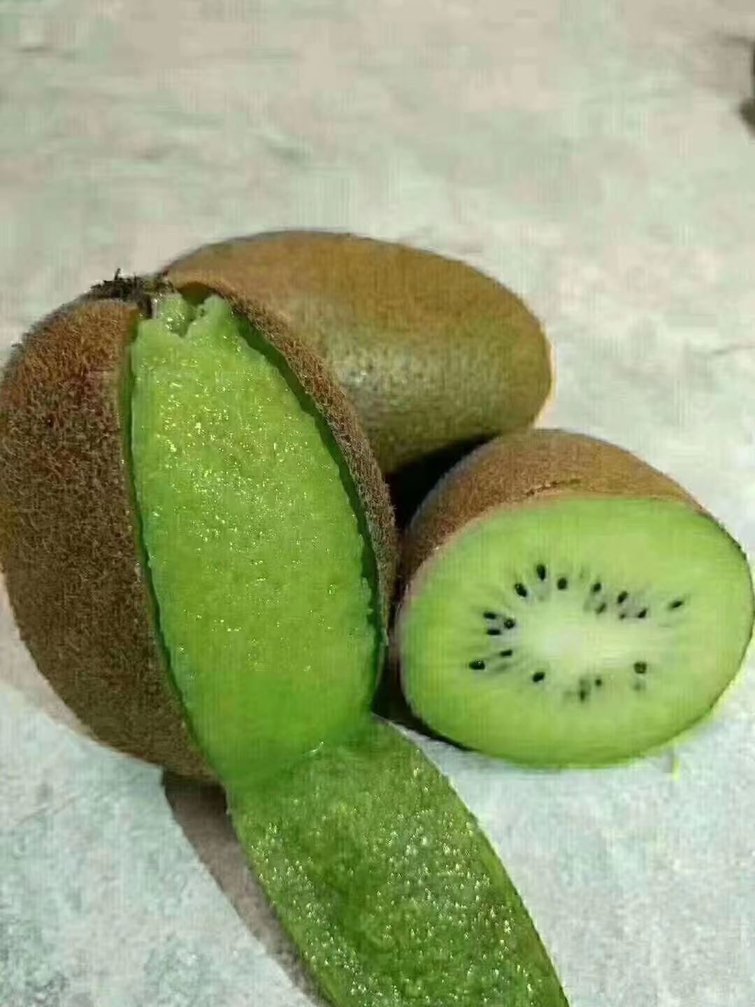 陕西周至翠香猕猴桃基地，新鲜采摘，纯甜无酸。