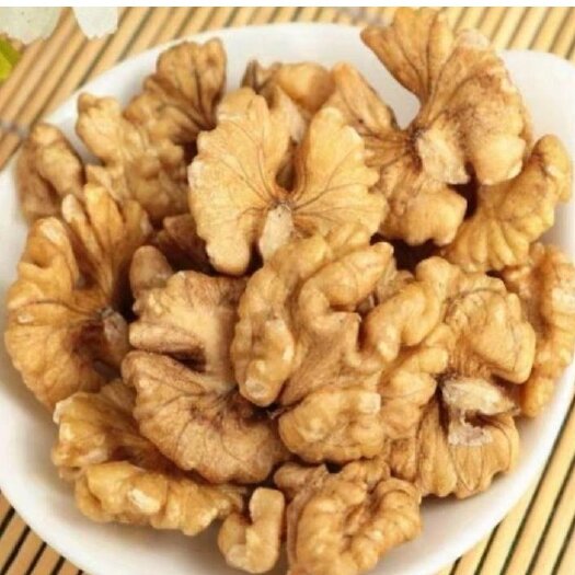 乌鲁木齐阿克苏185核桃仁，品相饱满，营养丰富，价钱合理，诚信经营。