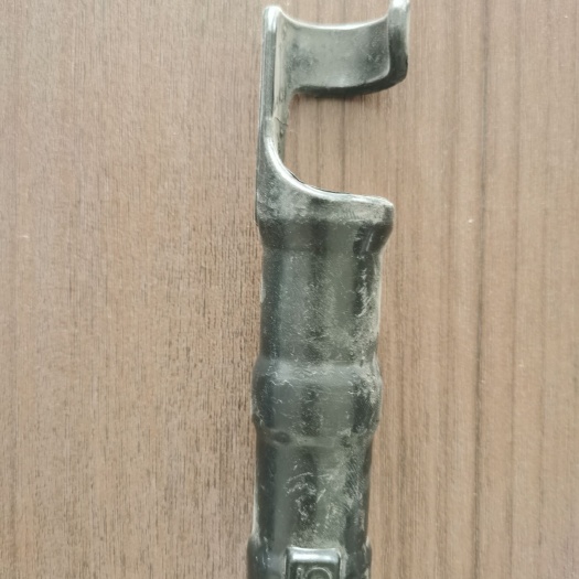 天津管卡 防风压膜卡