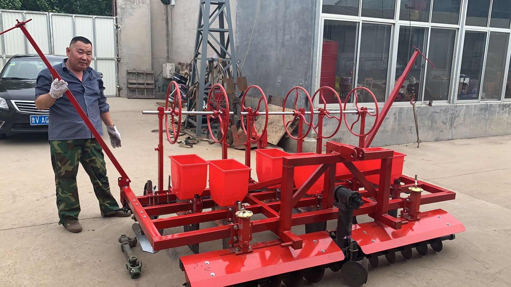  花生播种机，种植机，旋耕，起垄，播种，滴灌，镇压，划痕一体机