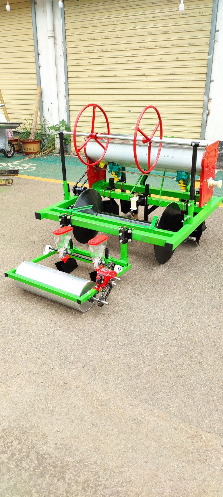 播种机  芹菜韭菜油菜毛白菜娃娃菜精播机 蔬菜药材