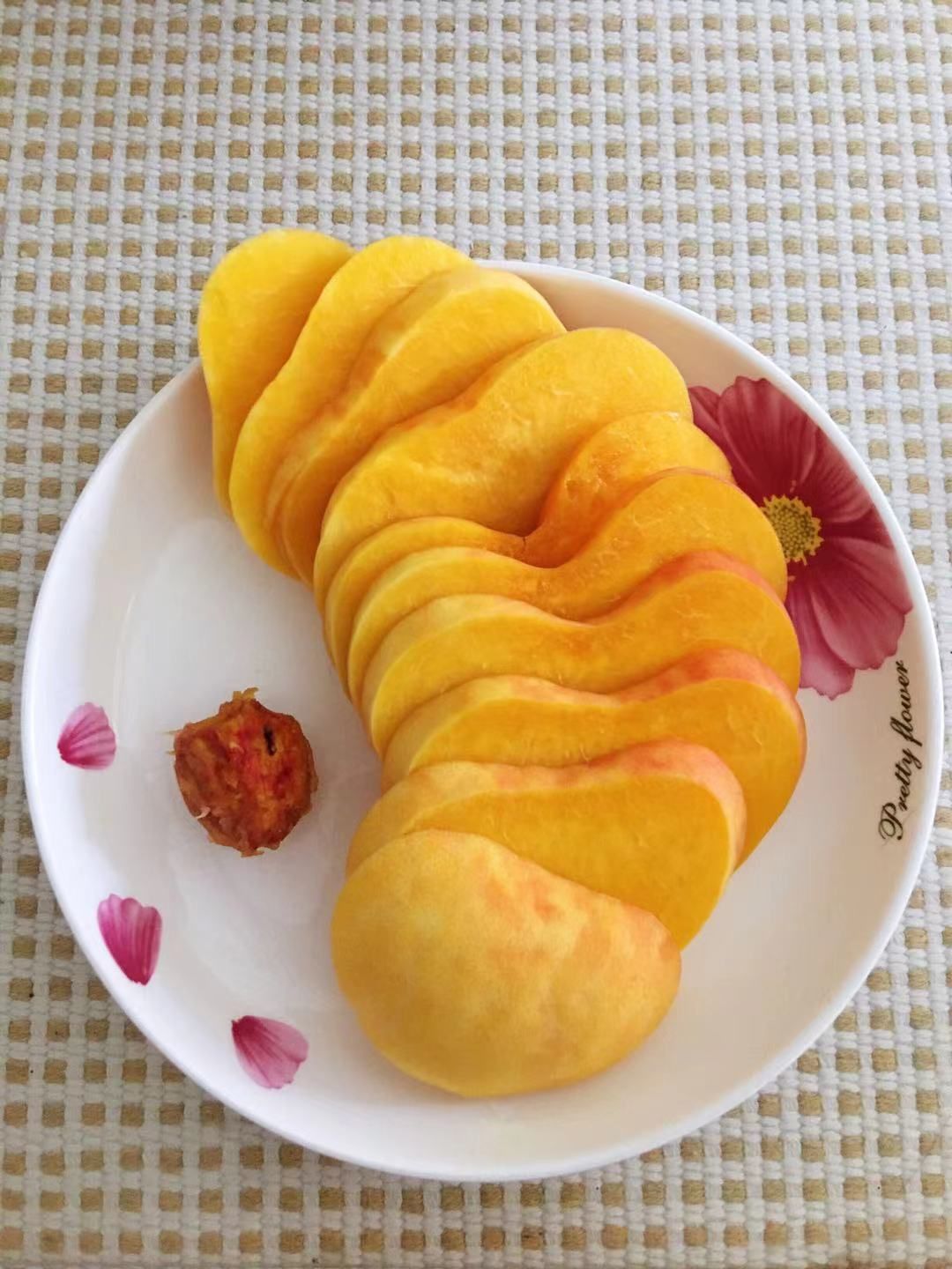 黄蟠桃  黄金蟠桃