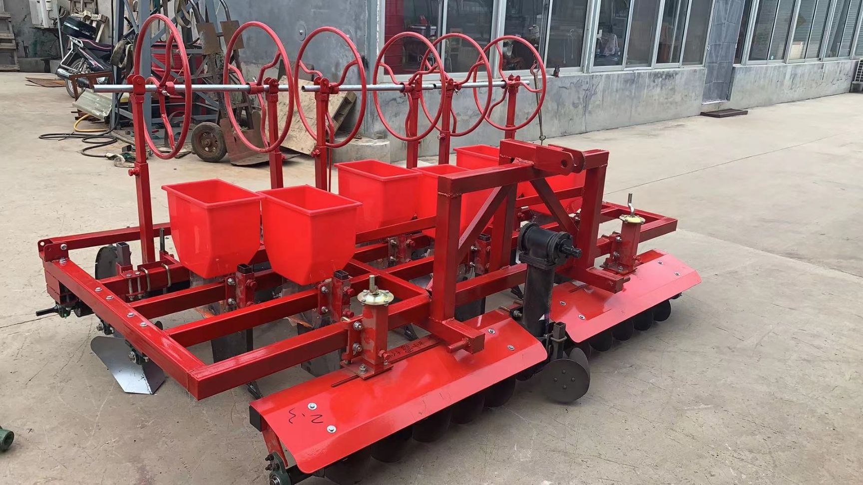  花生播种机，种植机，旋耕，起垄，播种，滴灌，镇压，划痕一体机