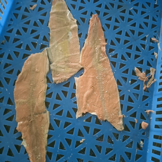 大连马哈鱼皮整张