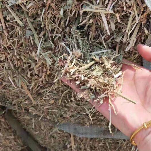正阳县一级花生秧牛羊草，无土无膜无霉变，保证质量。