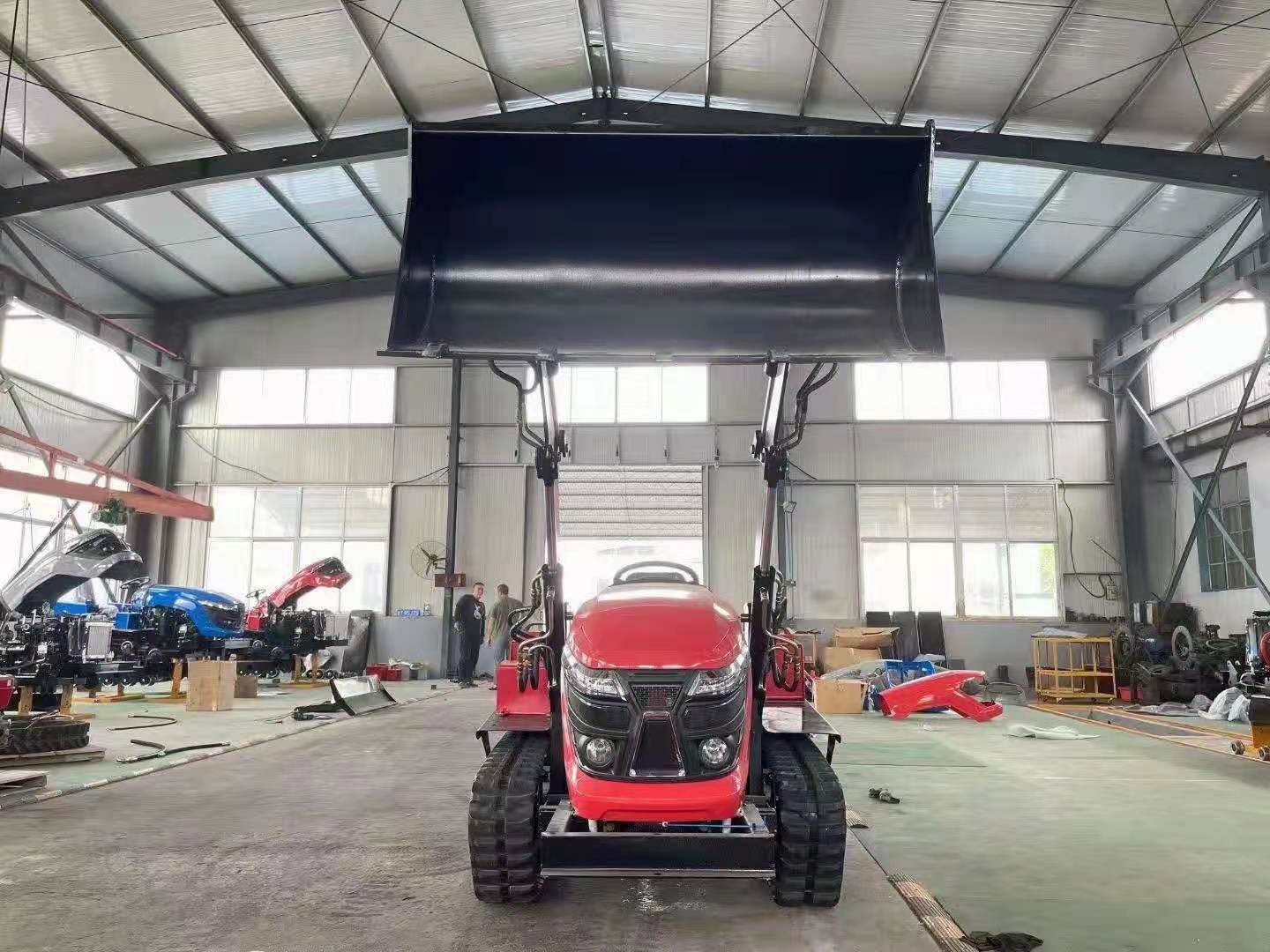 履带式拖拉机  定制履带拖拉机   工程装载铲斗  农用耕地机开沟机