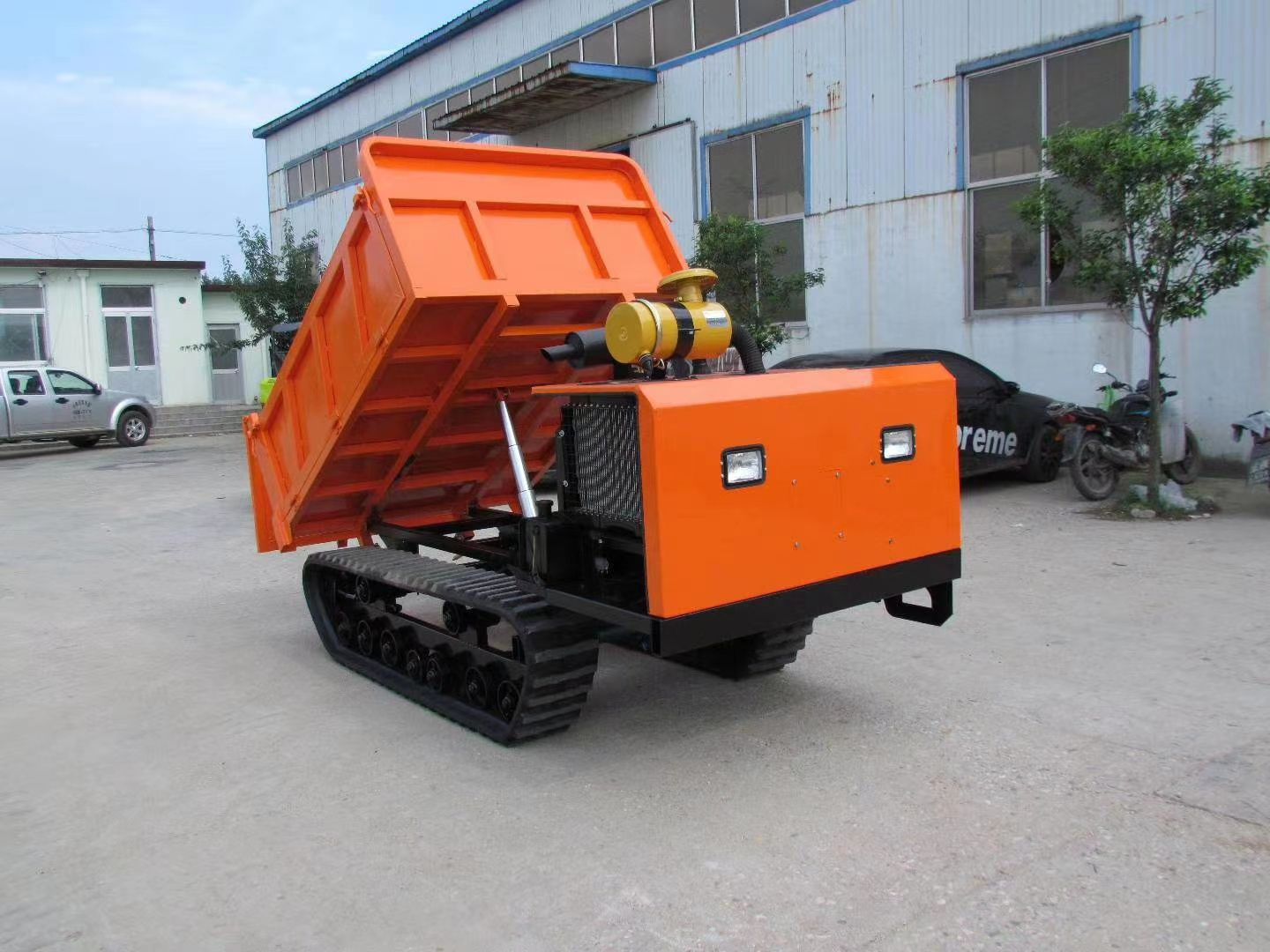 小型农业机械山地履带运输车 手扶全地形爬山虎 农用自卸运输车