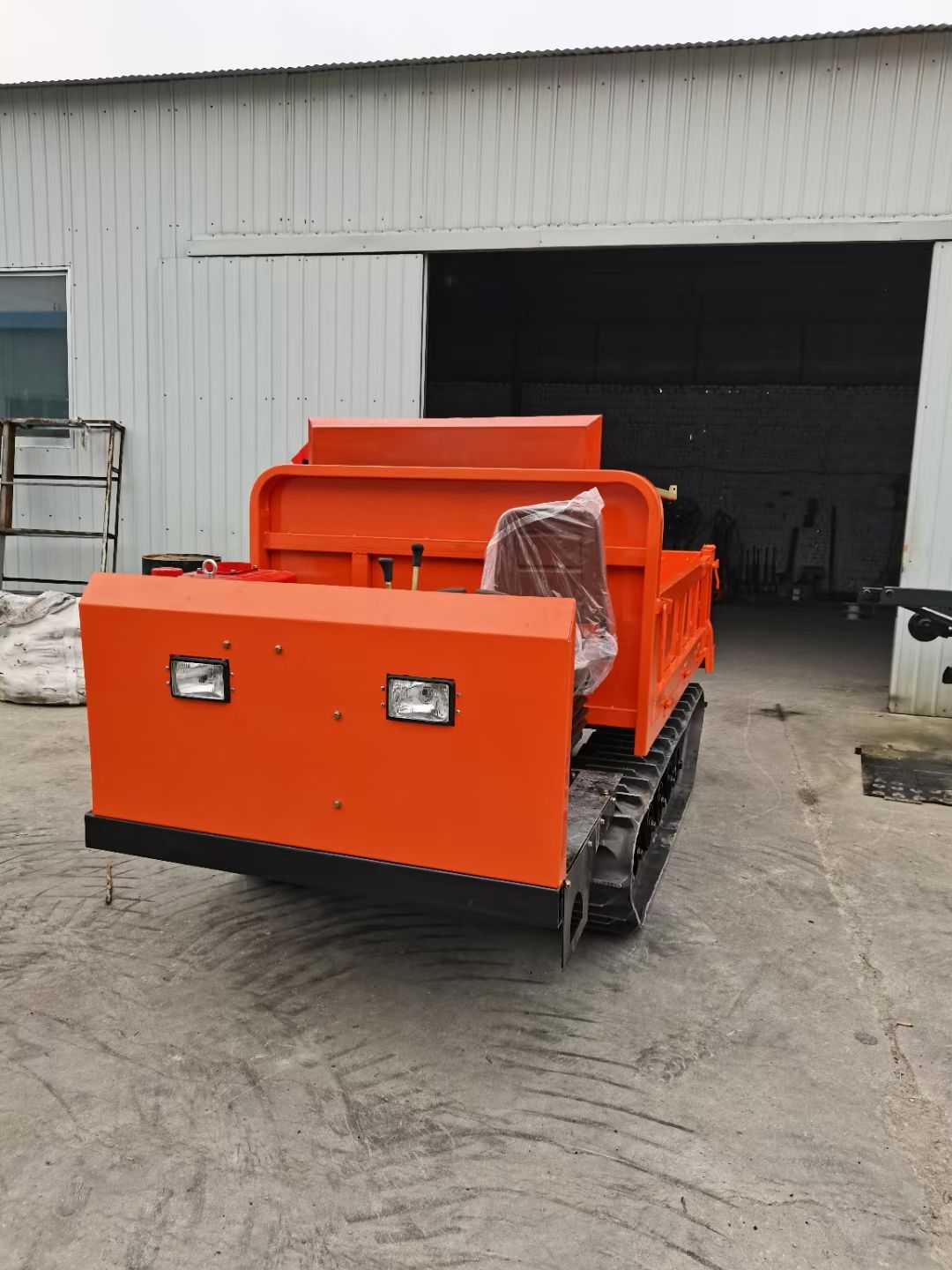 全地形爬坡王3吨履带运输车 果园拉货运输车 果园自卸运输车