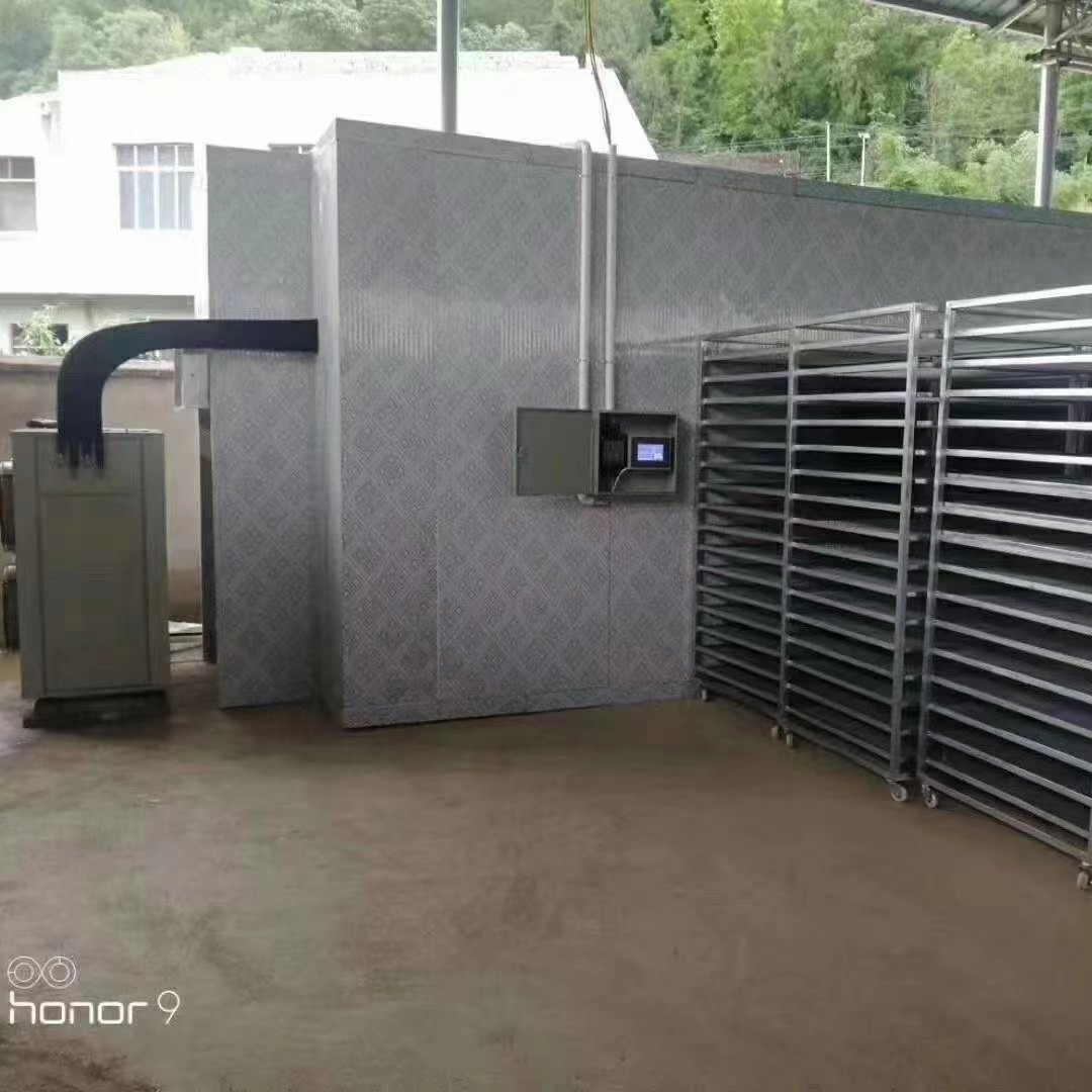 烘干机  空气能烘干适用于各类产品，温湿度管控准确，耗电量小使用成本低