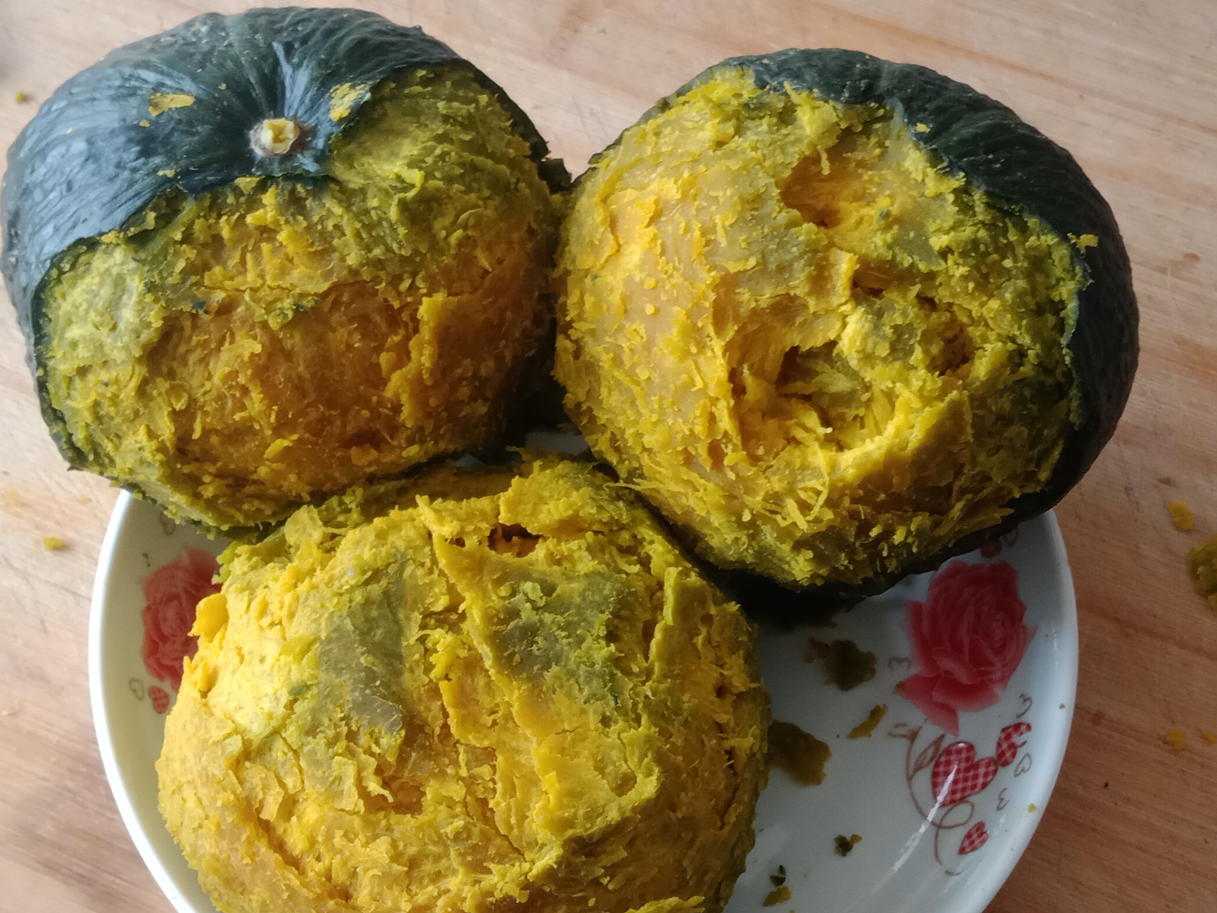 贝贝南瓜 内蒙古自治区乌兰察布市察哈尔右翼中旗 0.6到1.5 