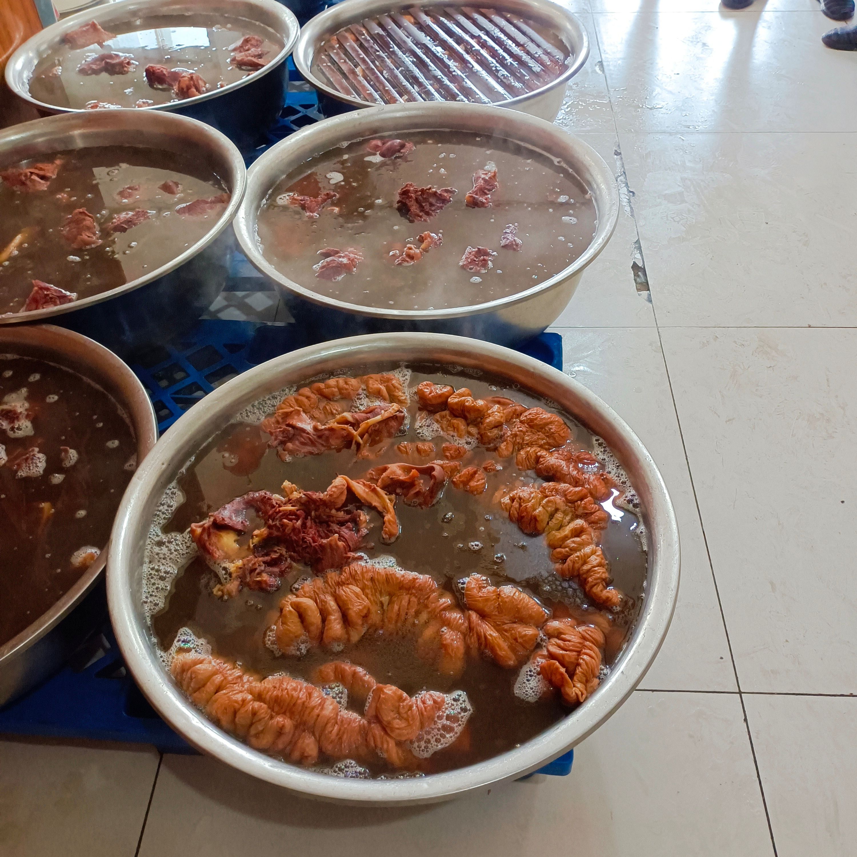 驴副产品  驴肉熟驴肉老汤驴肉厂家直销