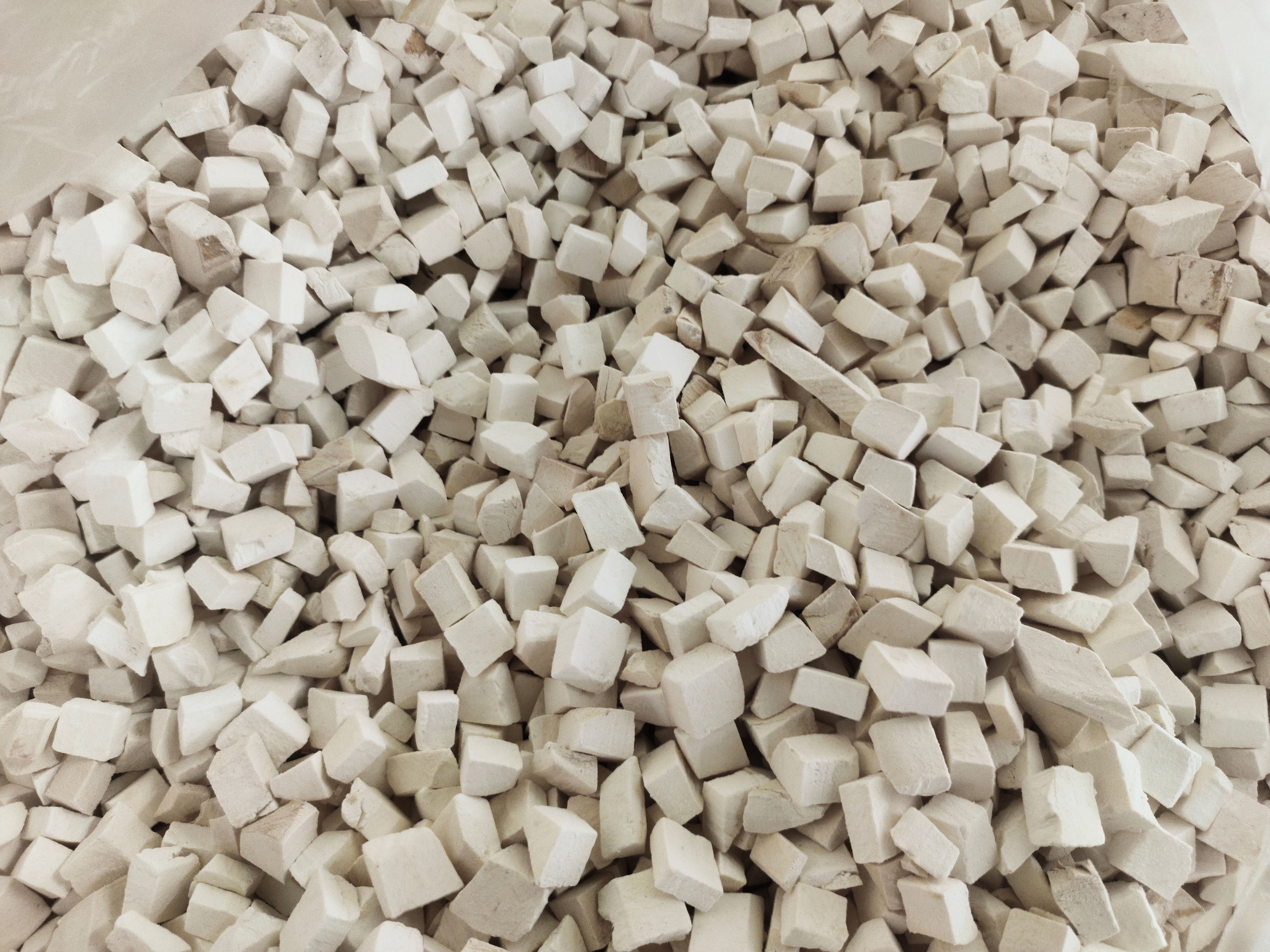 广西金田特产木薯圆片斜片光片原片木薯丁