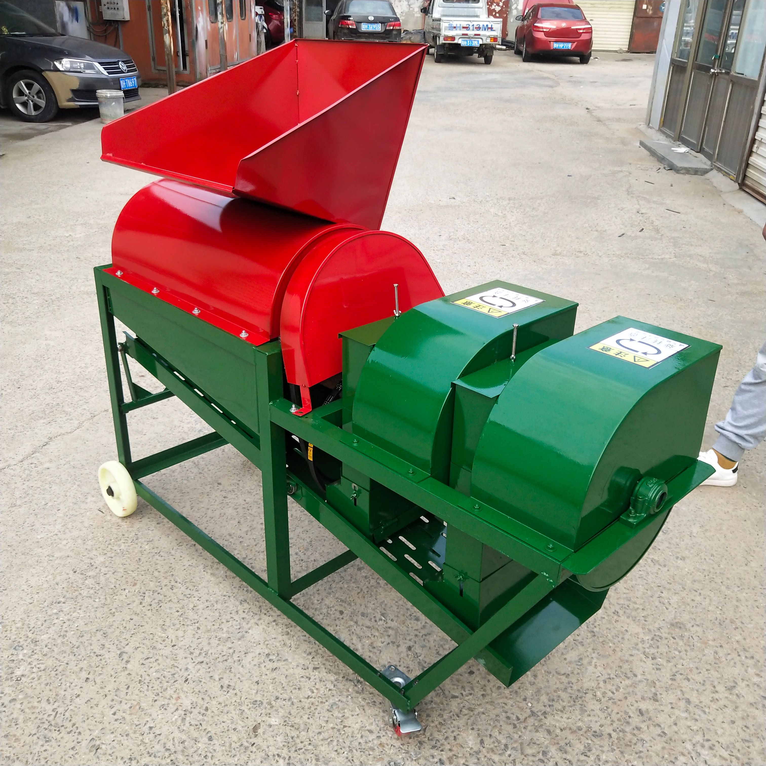 剥壳机  厂家直销板栗剥蓬机家用电带动栗子脱苞机板栗去毛刺机不伤板栗