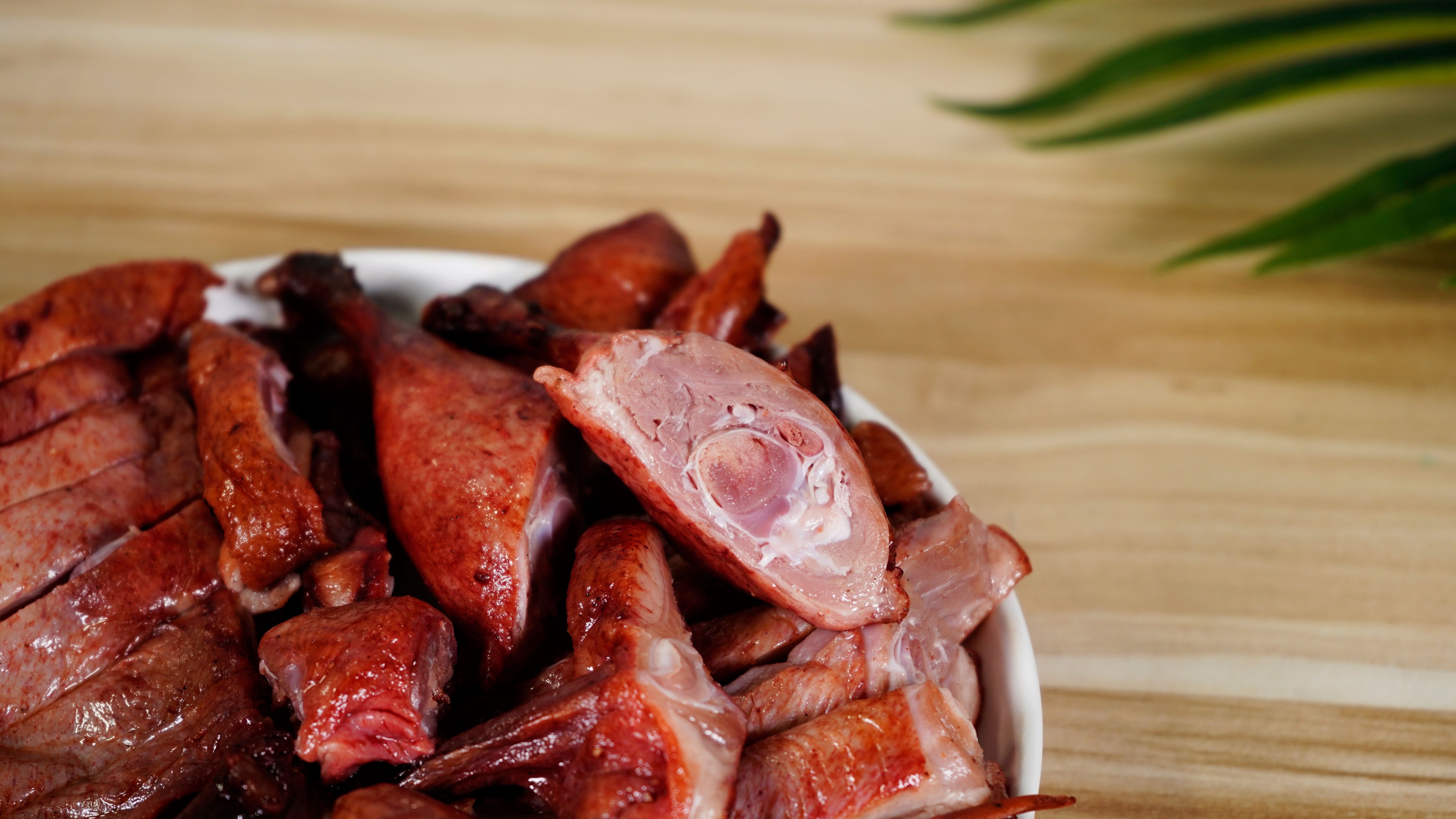 腊板鸭  专业生产，板鸭，酱香鸭，馋嘴鸭，蒸鸭，腊鸭。