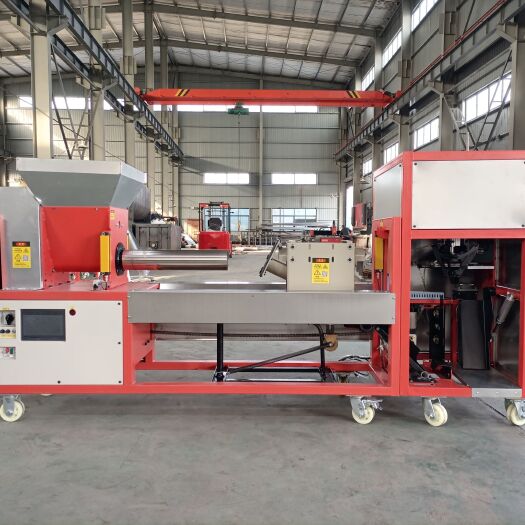 随州香菇装扎一体机 平菇回旋装袋扎口一体机