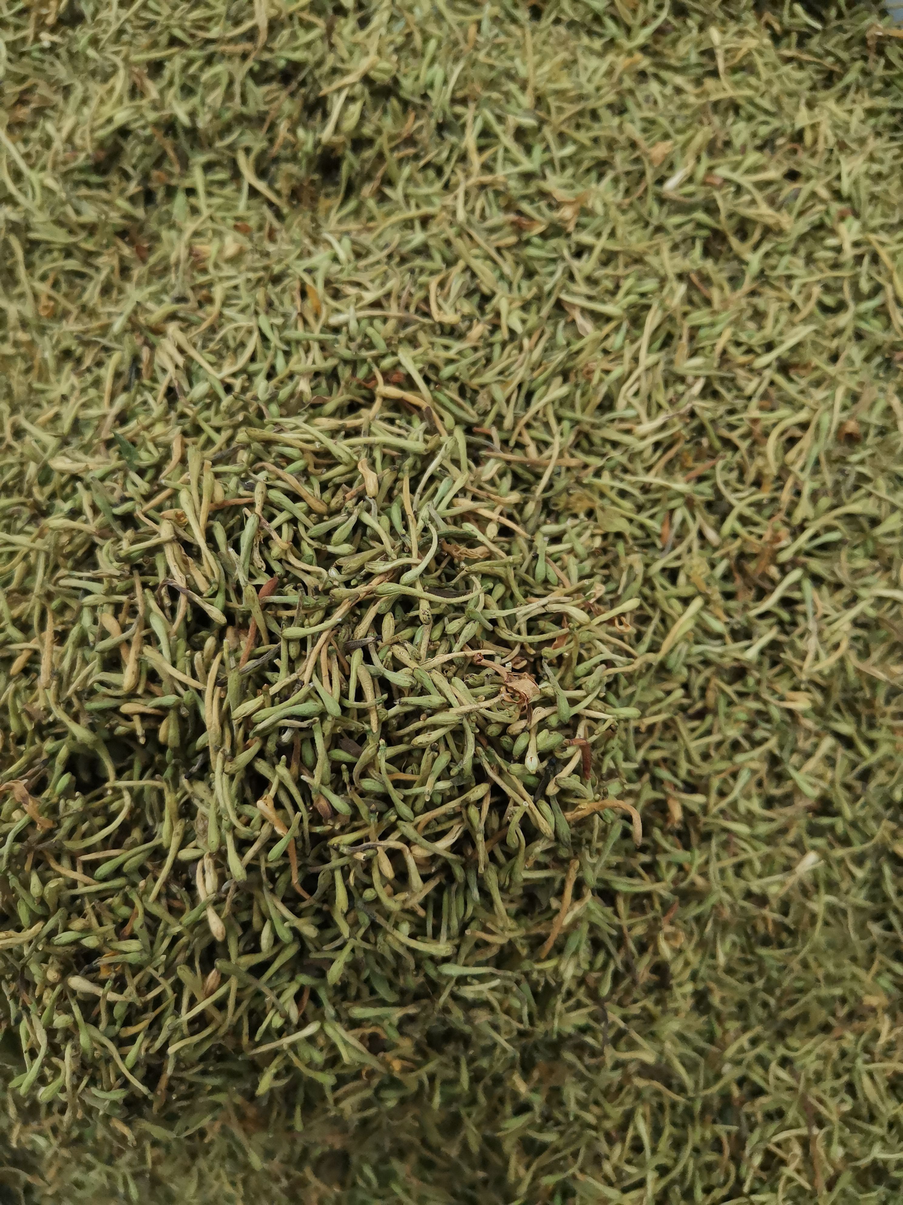 贵州安龙金银花，净花蕾，杂质少颜色清，味道香，自然生晒
