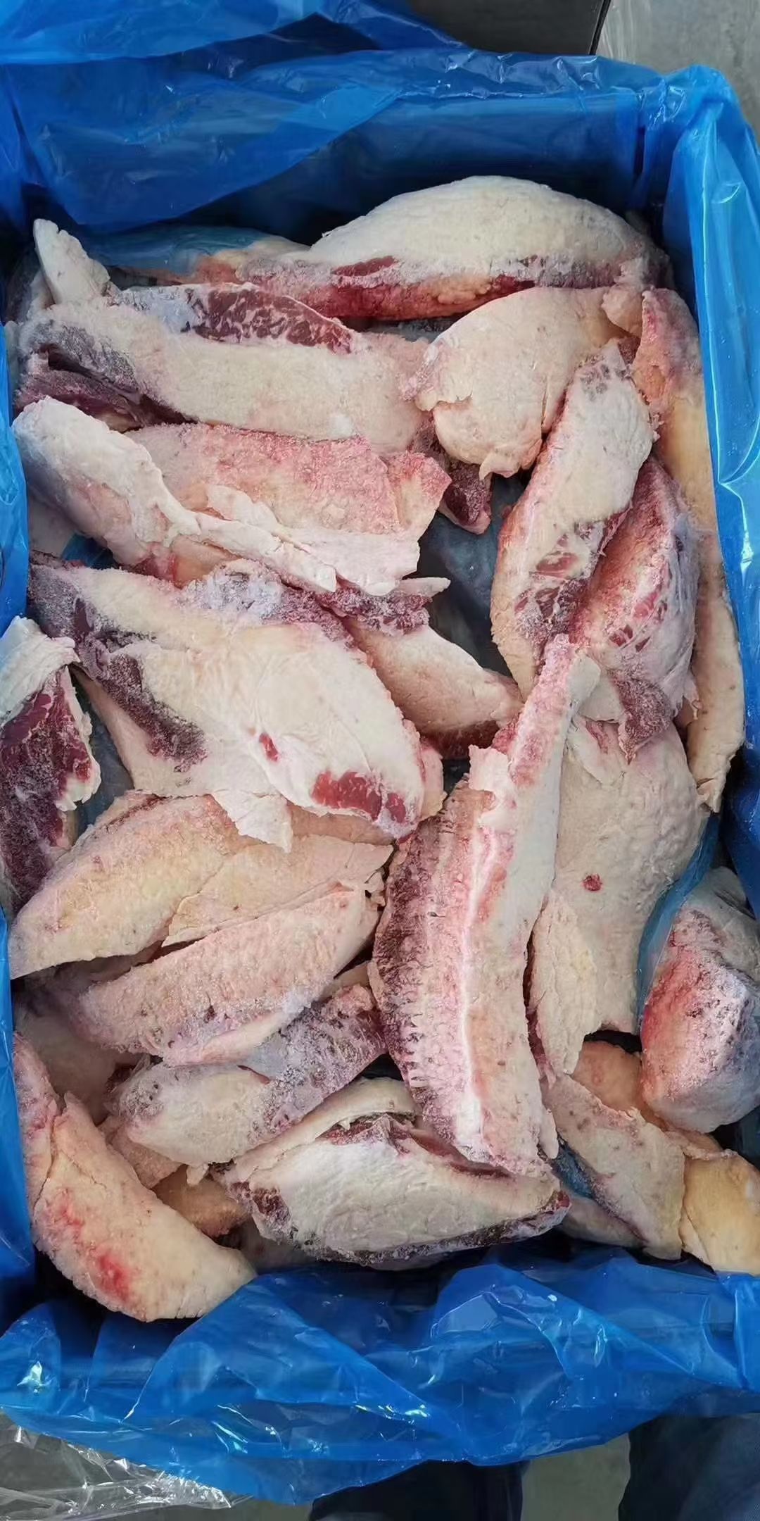牛肉类  牛胸口油，刷 烤 煎。