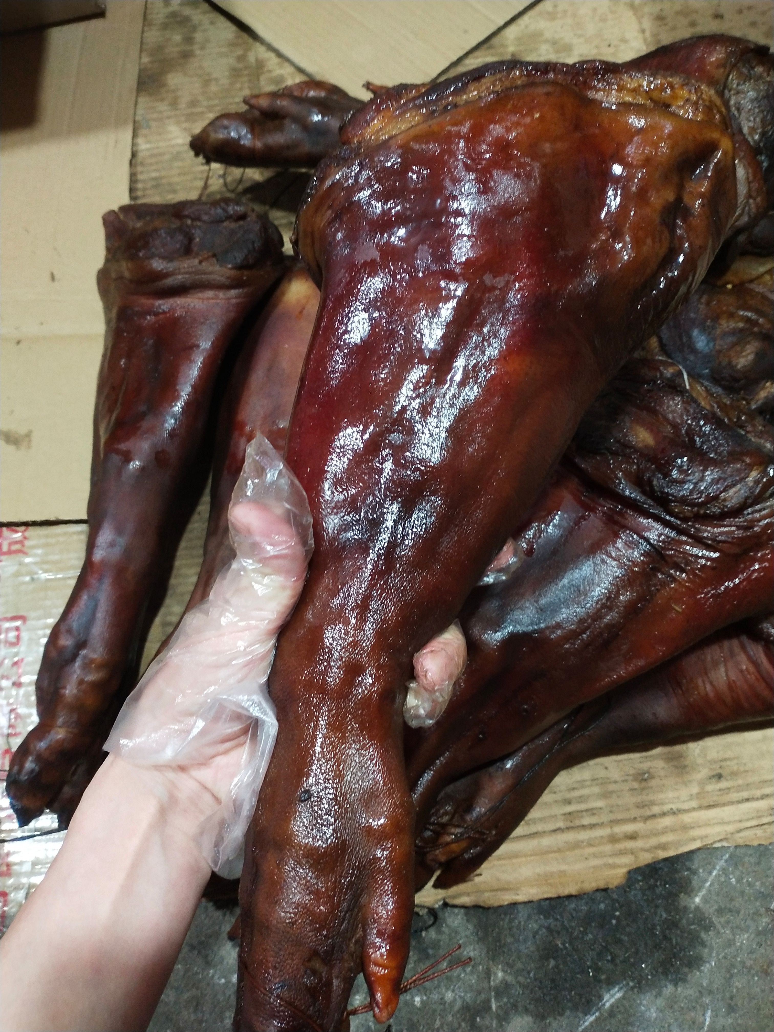 腊猪脚  精品腊猪蹄
