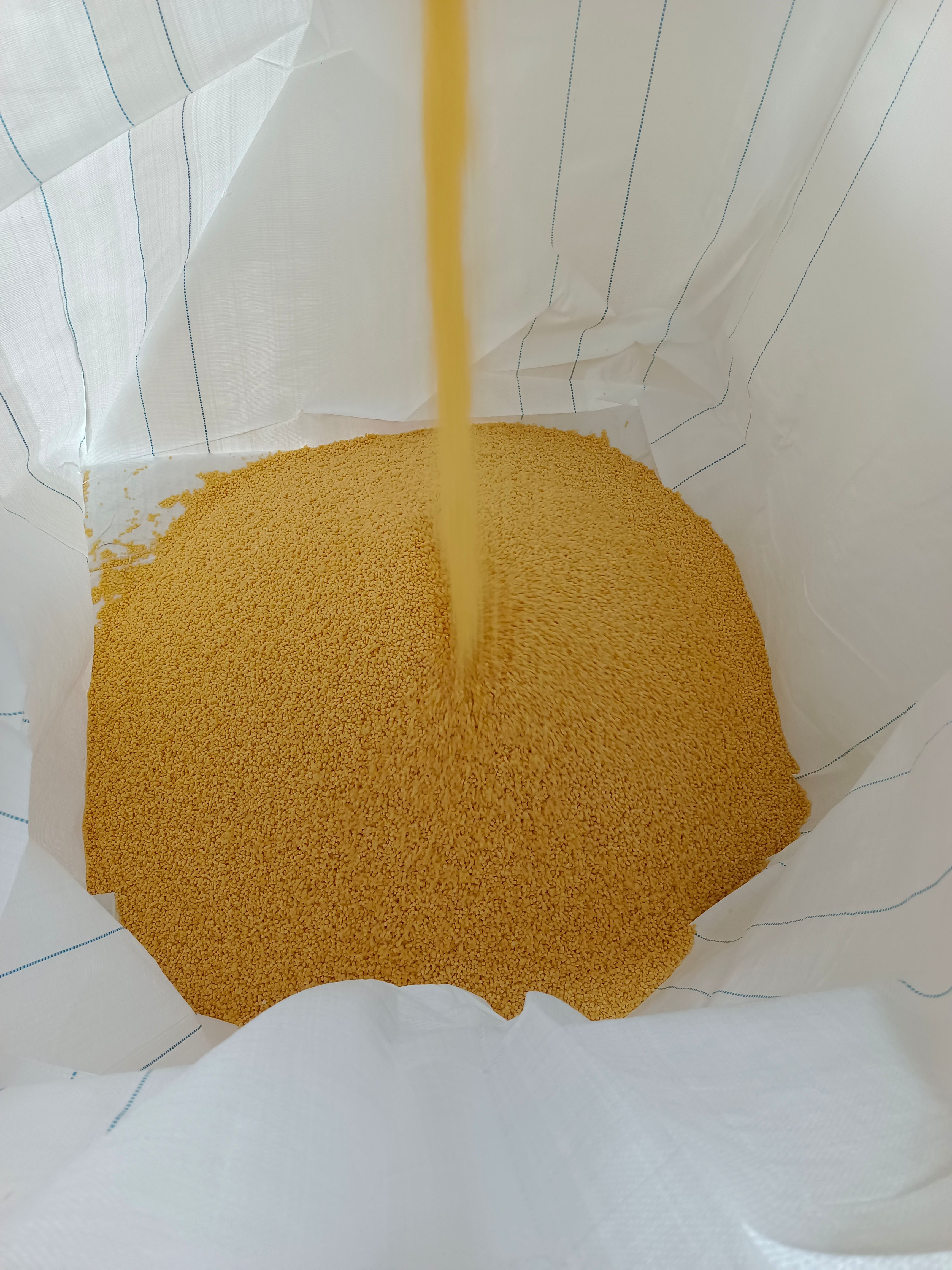 生物有机菌肥  微生物有机肥    碳酶菌有机肥  菌肥