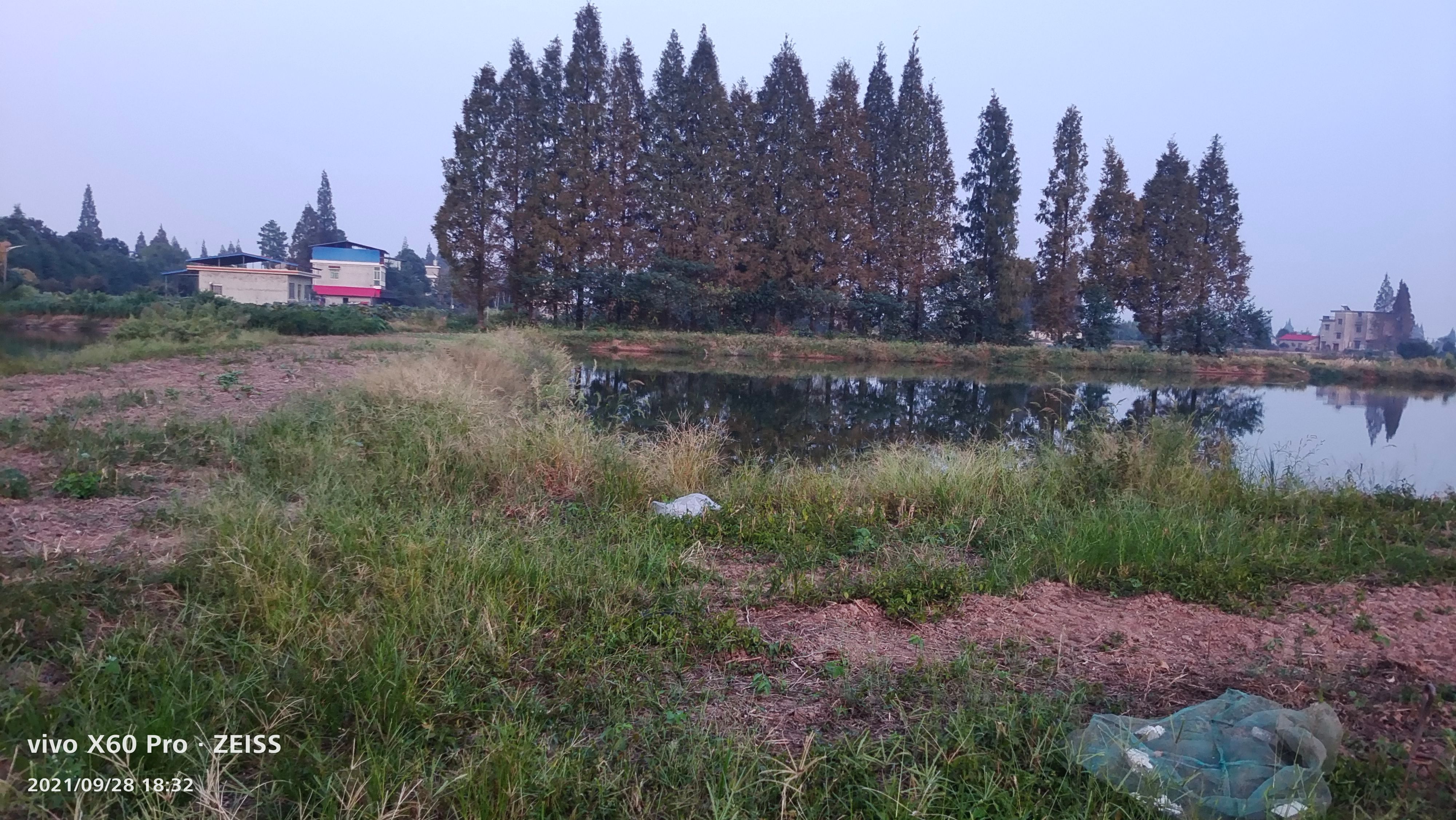 水产养殖用地 水产养殖，交通便利，设施齐全，提包经营