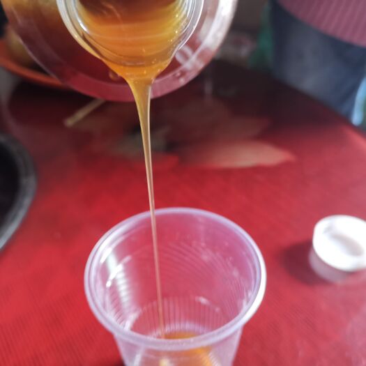石泉县野蜂蜜  自家一年取一次的土蜂蜜，蜜蜂采蜜都是山上各种花，甜甜的味道