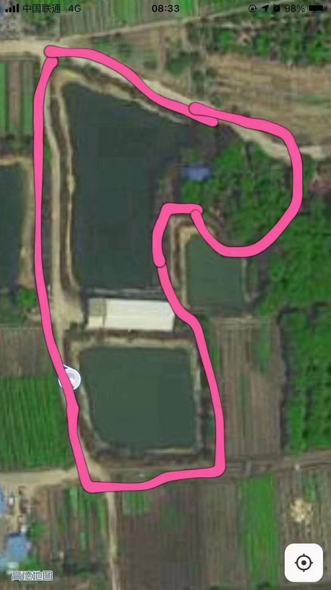 坑塘  从化城郊街，占地7亩左右鱼塘，已建平房200平左右！