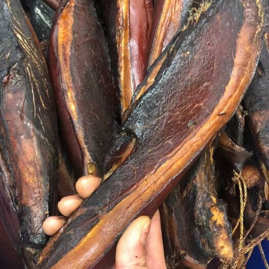 重庆市腊排骨  烟熏二刀腊肉