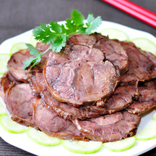 酱香牛腱子  大同熟食牛肉，真空包装牛肉250克