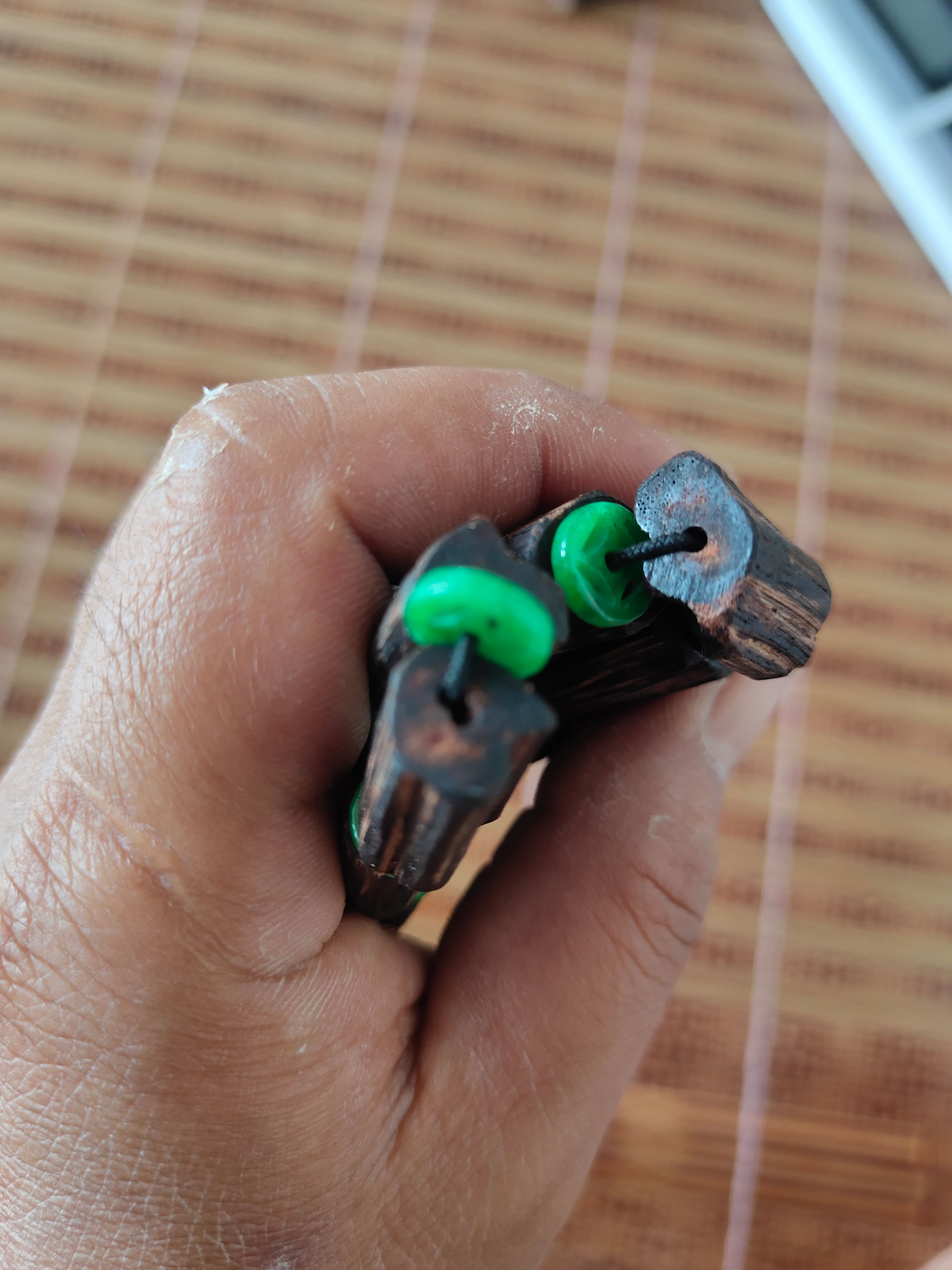 海南尖峰岭糖结小叶降真香随型情侣手串