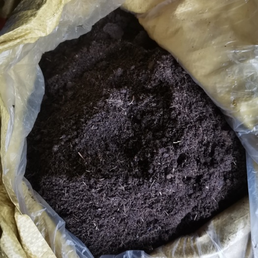 北海微生物有机肥 有机蚯蚓肥，牛粪喂养的。现货不多，速度快就有，