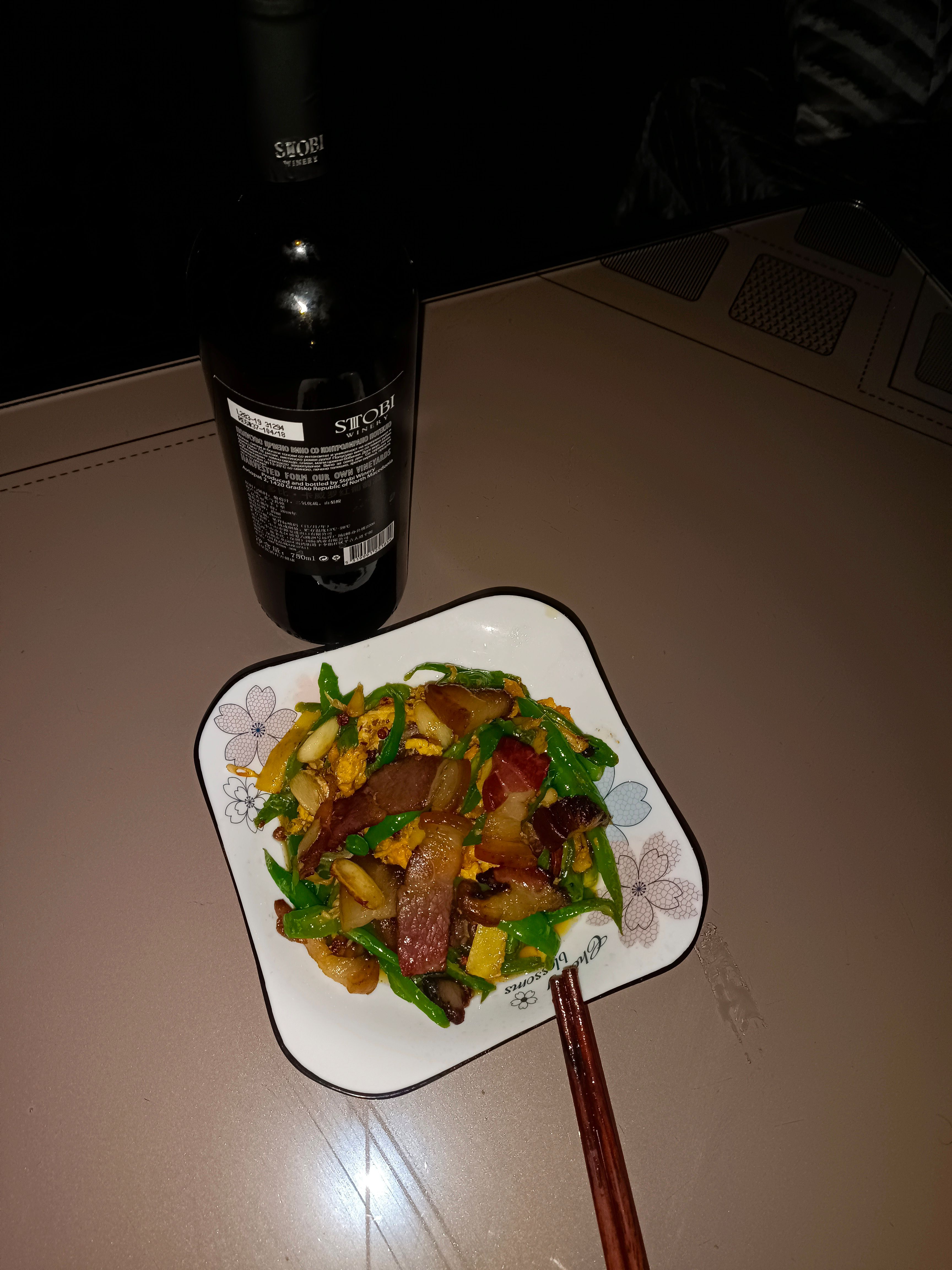 腊猪脚  恩施土家黑猪腊肉