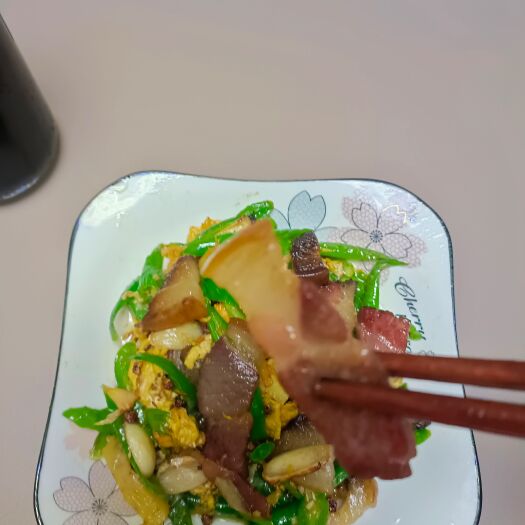 咸丰县腊猪脚  恩施土家黑猪腊肉