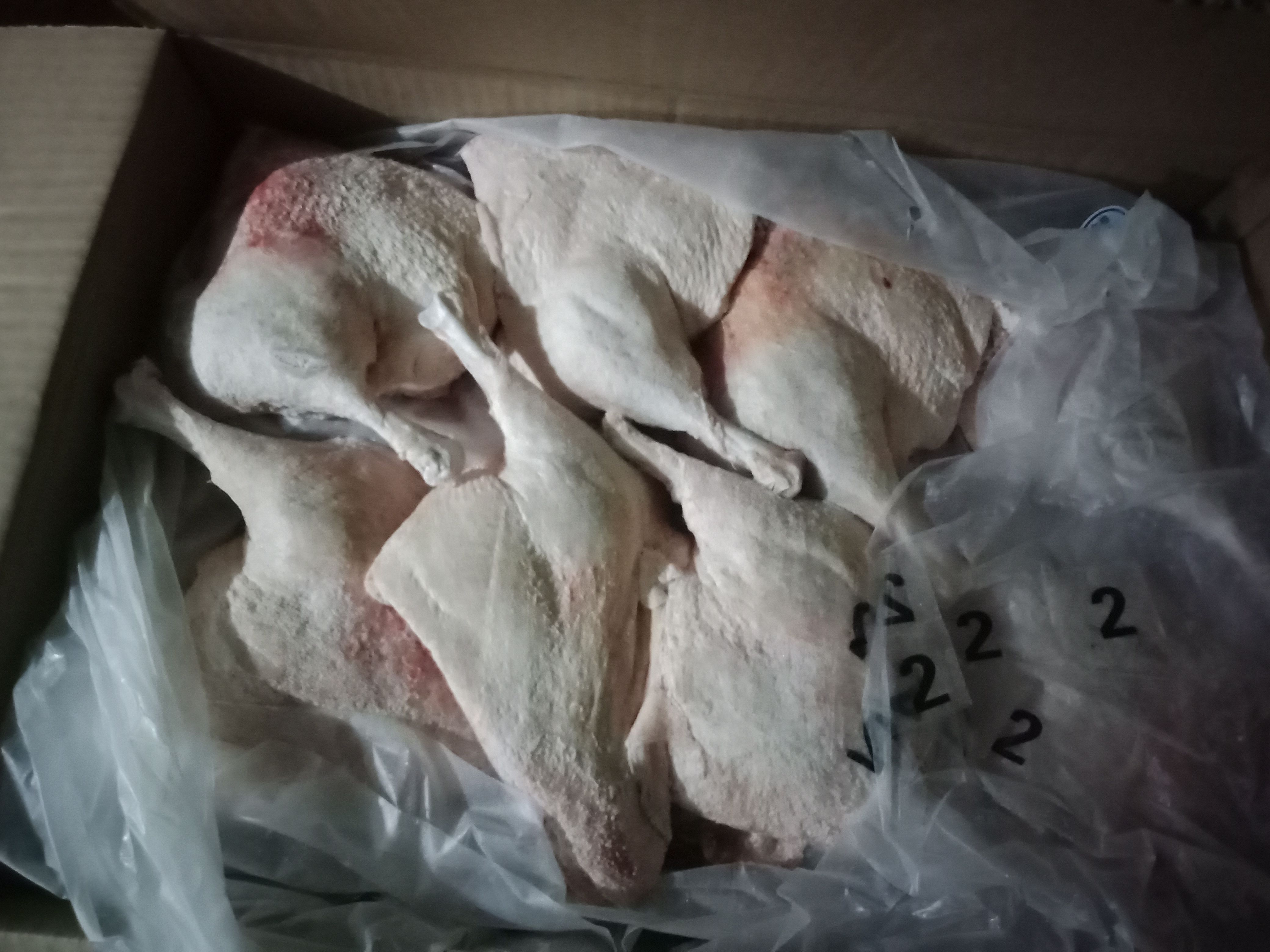 鸭腿 精制鸭边腿。产品杠杠的。需要从速