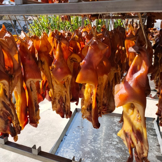 岳西县腊肉腊猪脸