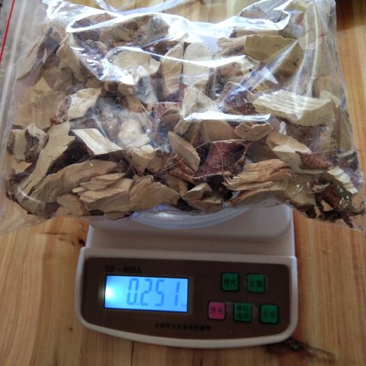 灵山县 五指毛桃，人工砍的头片 是用来泡酒的