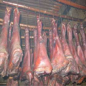 腊猪腿 四川省，大凉山黑猪火腿