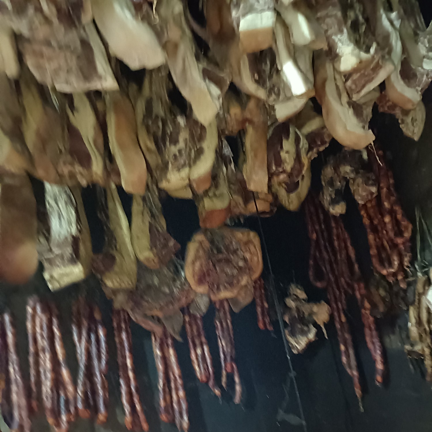 湘腊肉腊肠腊猪蹄 土家族正宗土猪薰肉