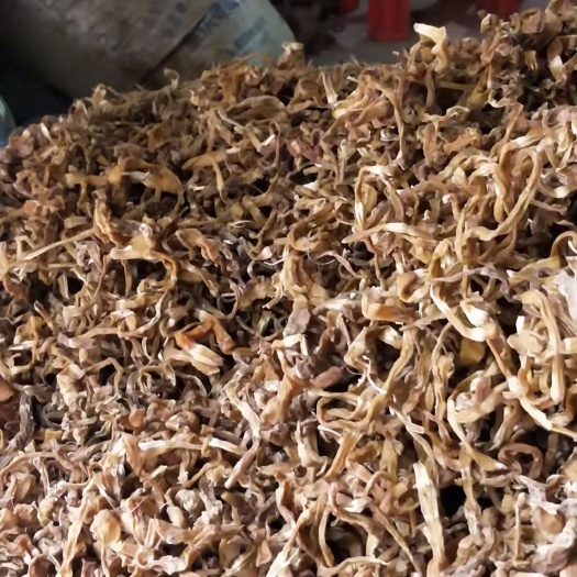 万源市巴山深山小竹笋富硒竹笋干，嚼劲脆爽，尤其是炖，味浓醇