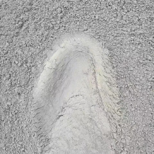 南宁纯树皮草木灰，富含钙镁硅，调节土壤酸碱度，改善土壤的板结