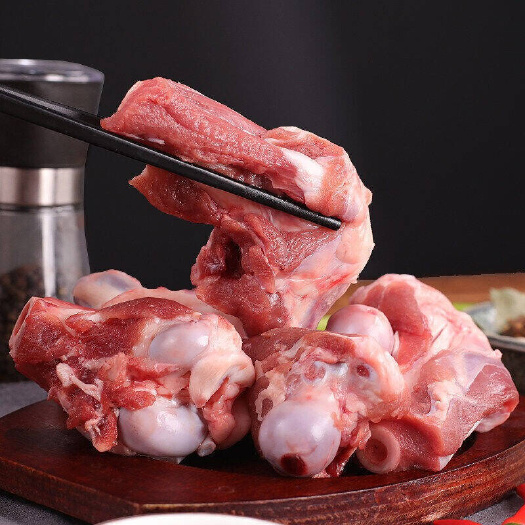 河间市羊骨 加肉羊棒骨肉含量高满骨隨，适合麻辣棒骨锅。